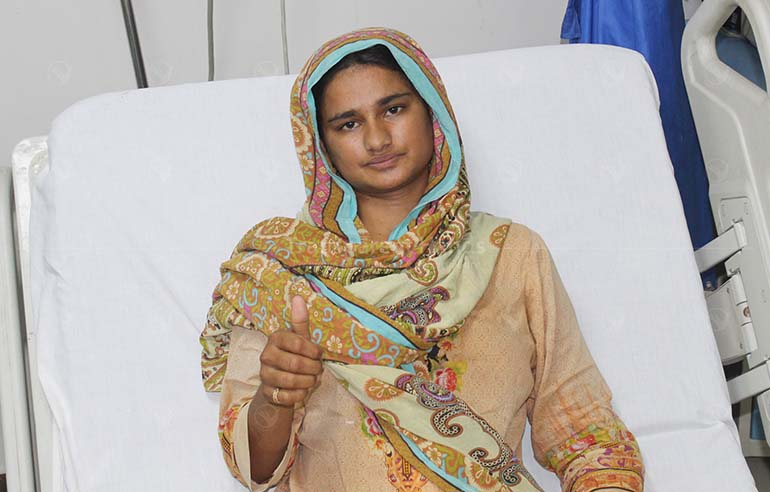Samina Bibi