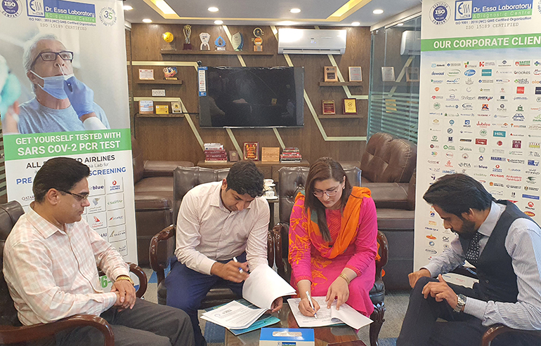 Transparent Hands Signs an MoU with Dr. Essa Laboratory and Diagnostic Center
