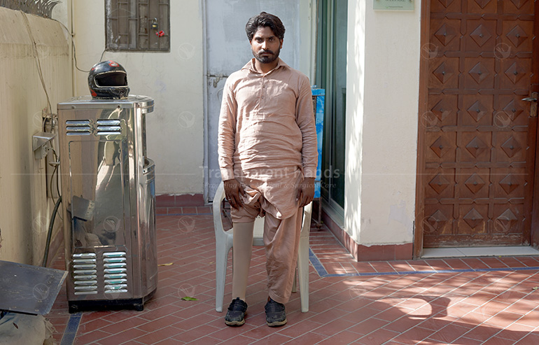 Adil Mooro