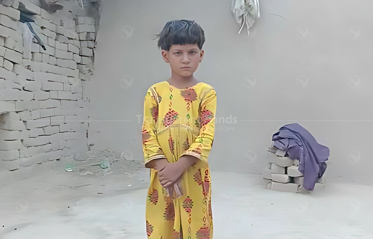 Bakhtawar Abid, a 5-year-old girl from Multan