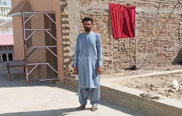 Amir Kham wm